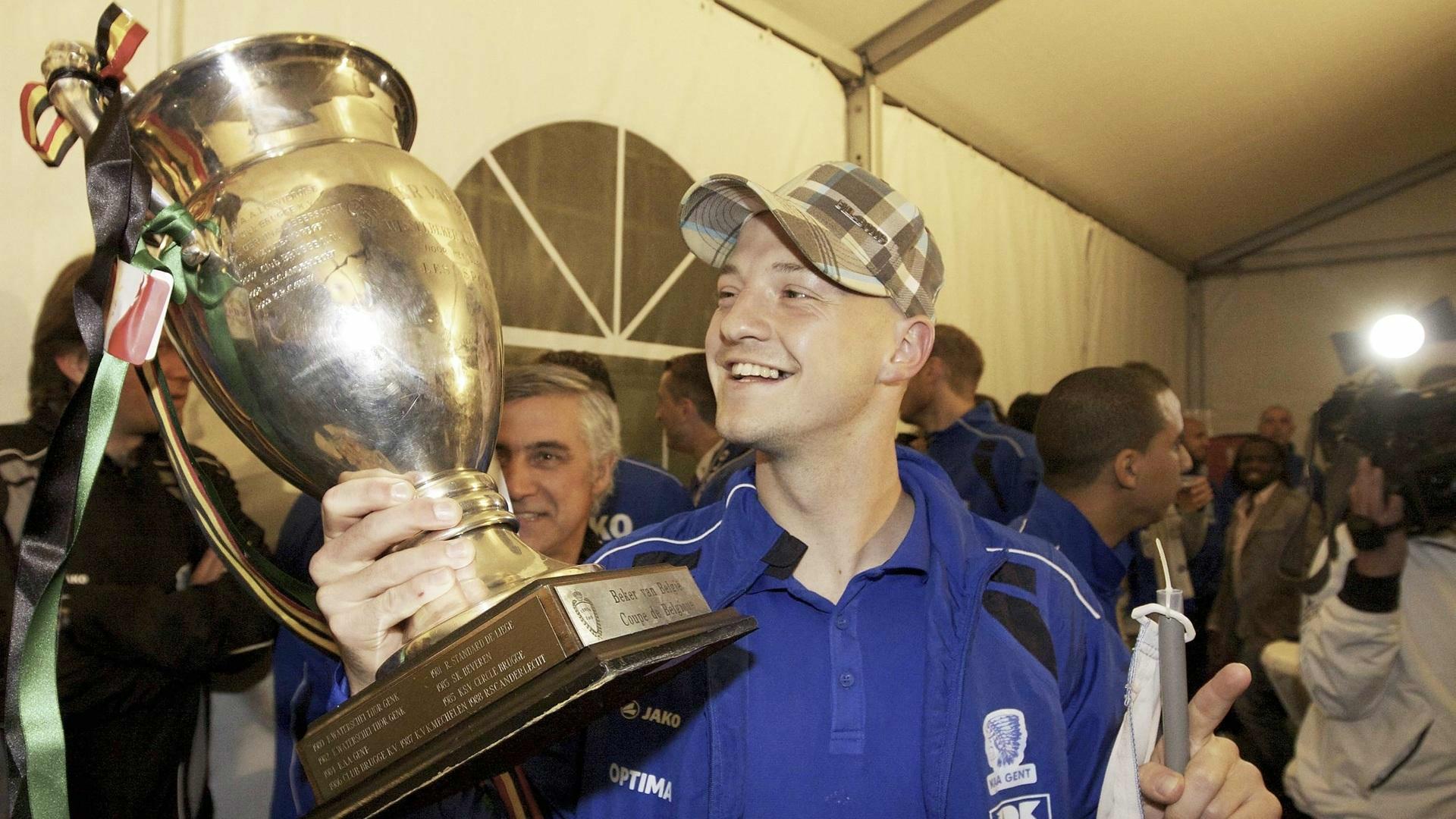 Kenny Thompson trapt af!