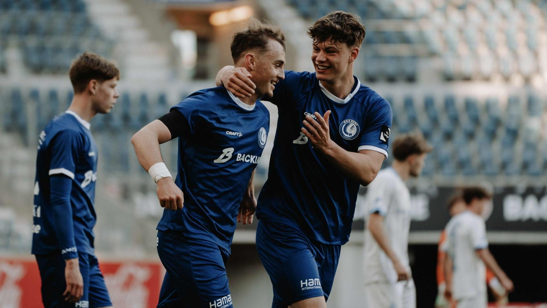 Jong KAA Gent klopt Club NXT